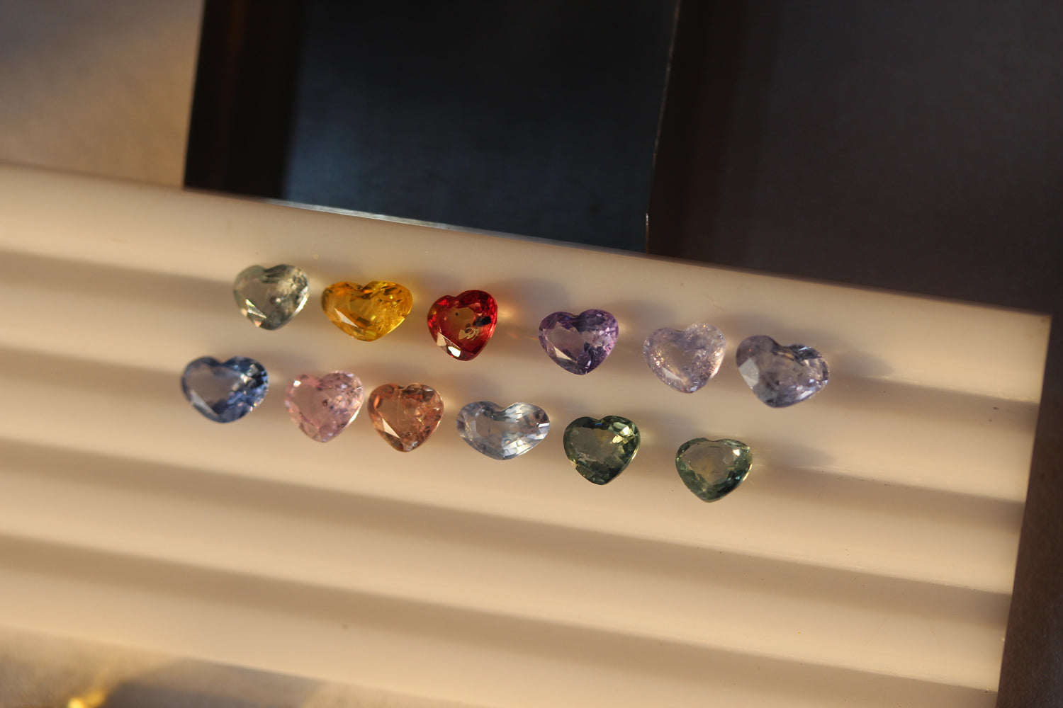 9.3 carats Natural Heart Shape Sapphires Deal