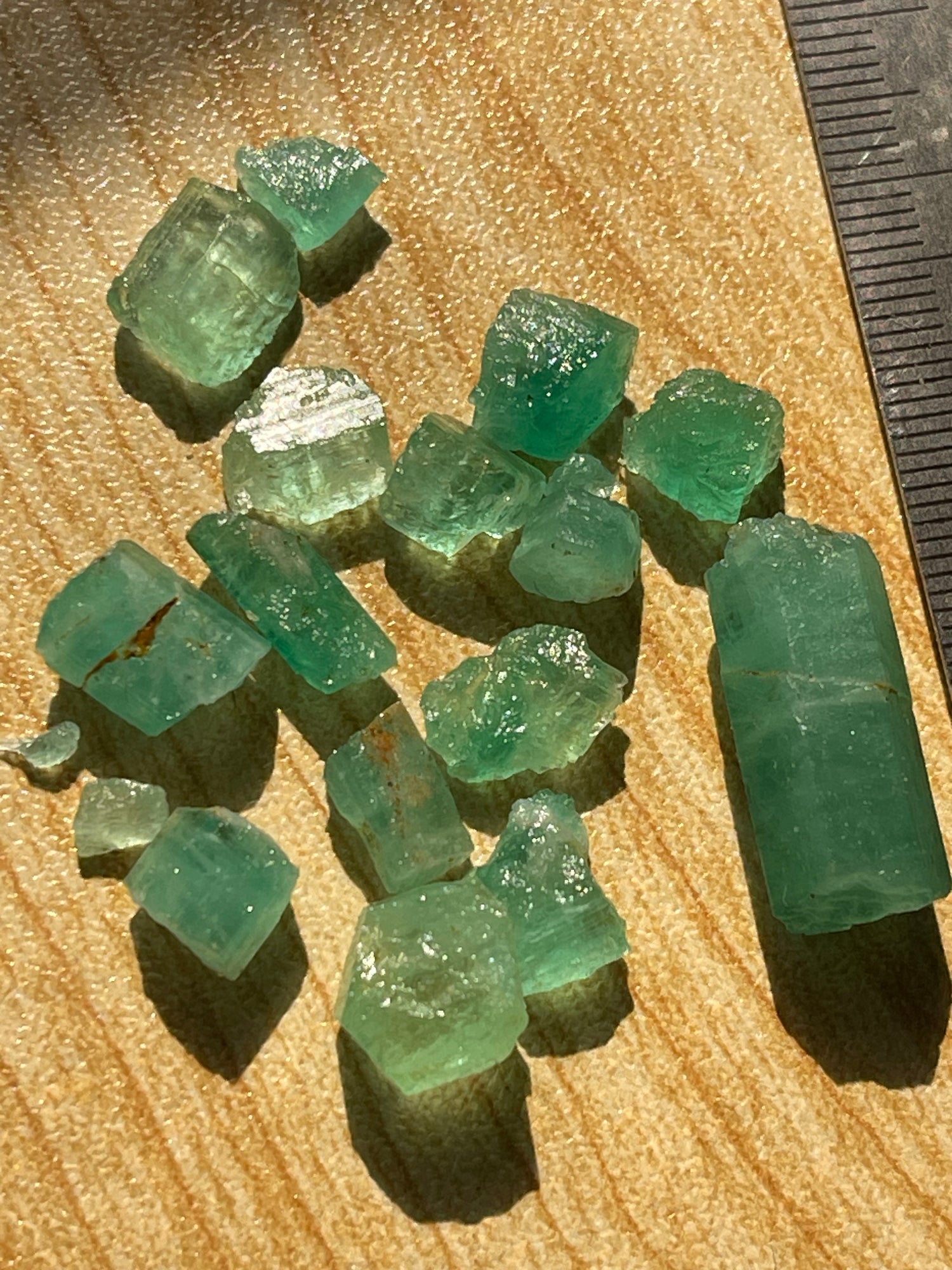 55 carats Natural Panjshir Emerald for Faceting