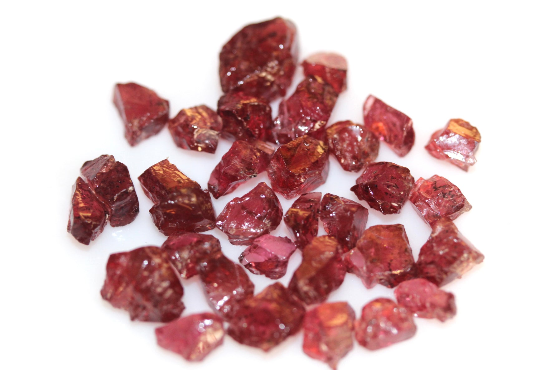 Rough Rhodolite Garnets for lapidary