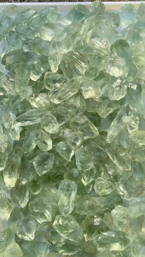 Facet Grade Green Quartz for cutting