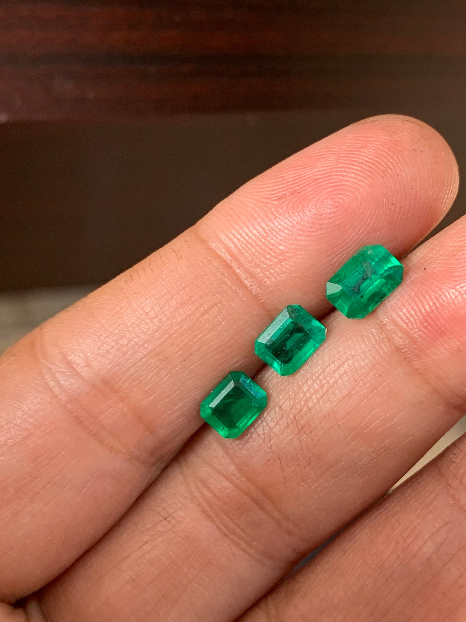 3 Pieces Vivid Green Panjshir Emerald Loose Stones Deal