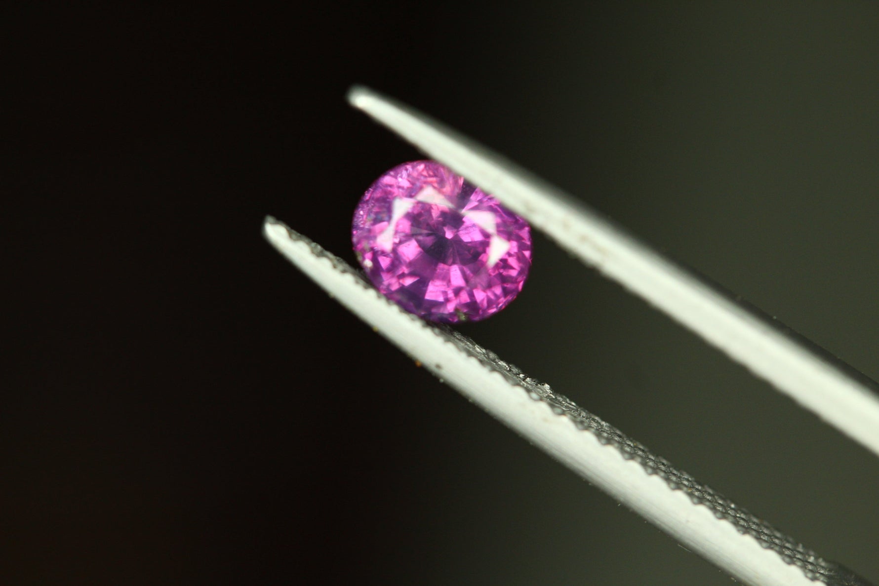 Buy Natural pink Kashmir Sapphire |Batakundi Kashmir Sapphire