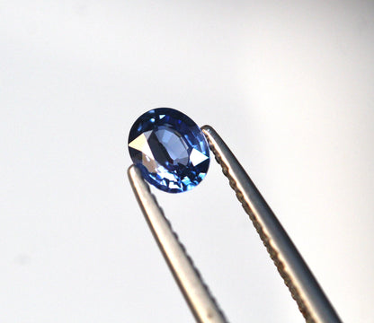 Blue Sapphire Stone for ring