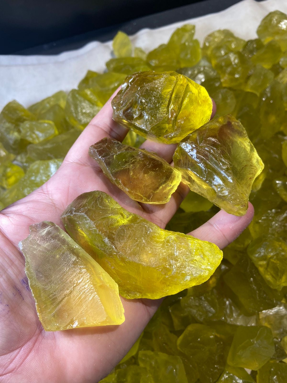 1 kilo gram Lemon Quartz for Faceting | Lapidary