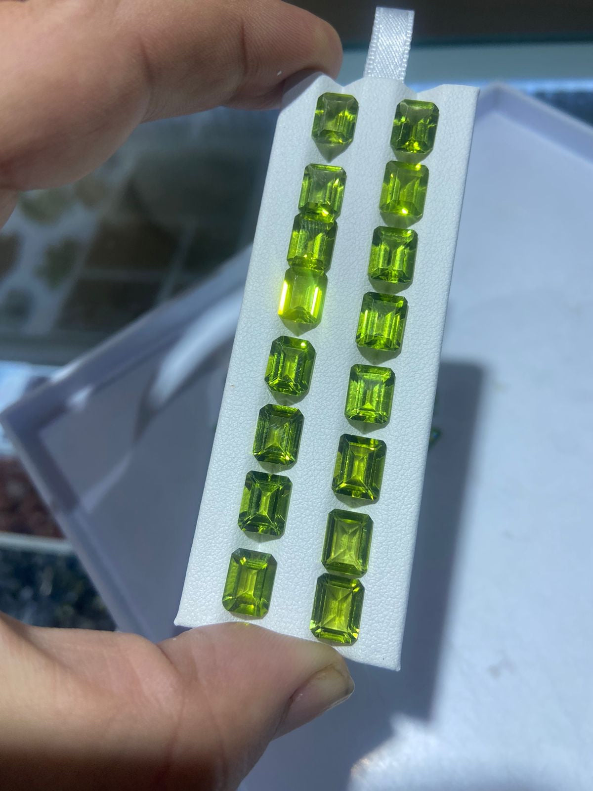 50 carats Calibrated Natural Loose Peridot Stones for Sale