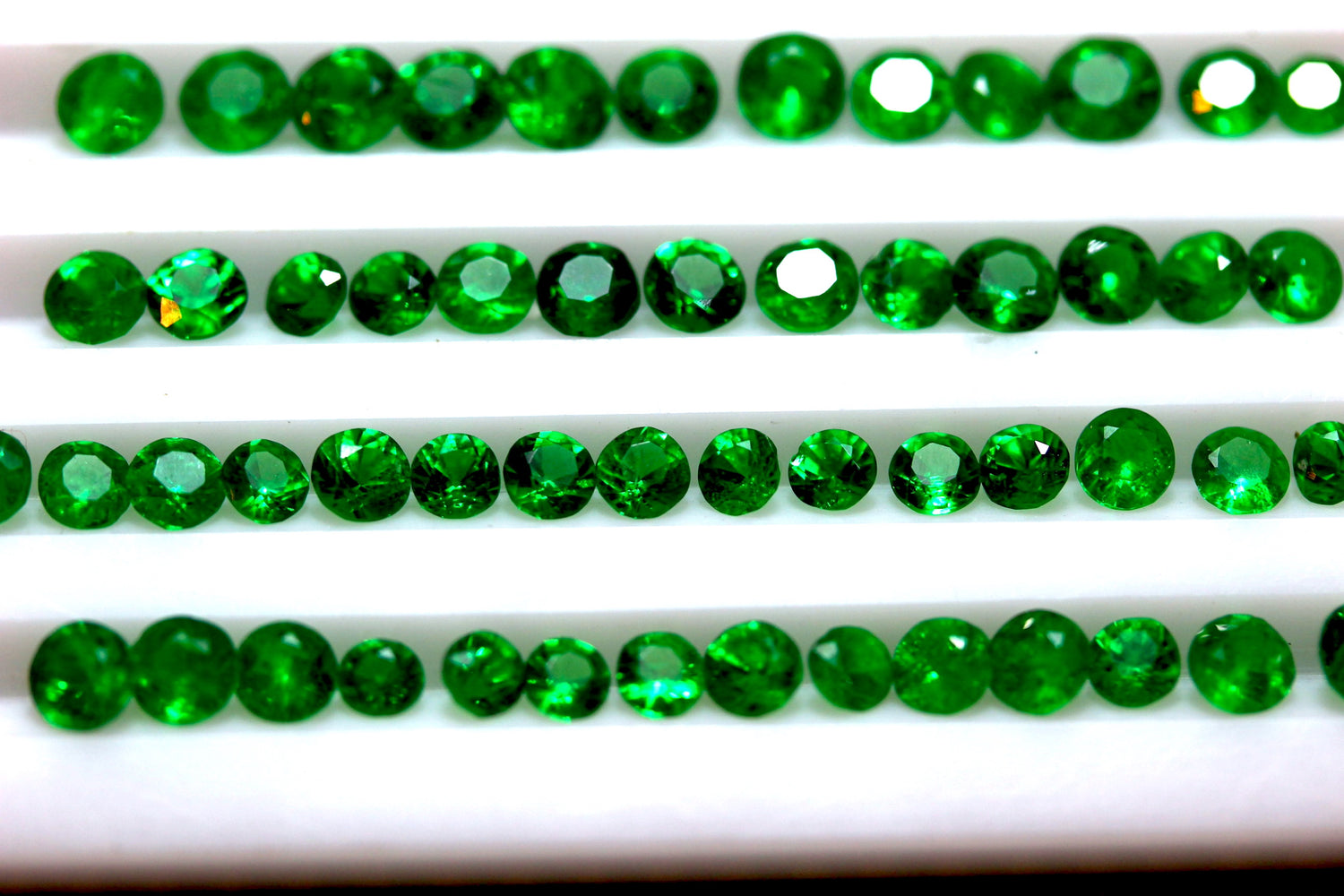 Buy Loose Tsavorite Garnets for jewelry designing