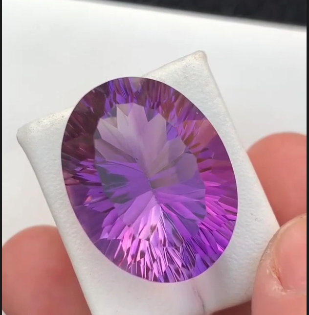 34 Carats Natural Amethyst Loose Stone