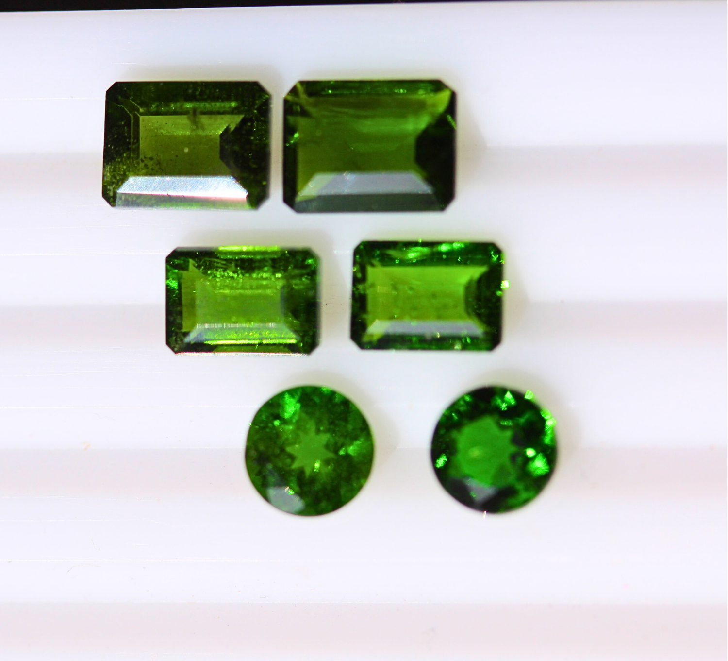 Chrome diopside Rare Stone.....