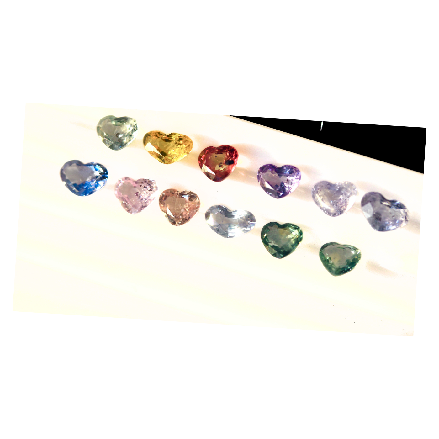 9.3 carats Natural Heart Shape Sapphires Deal