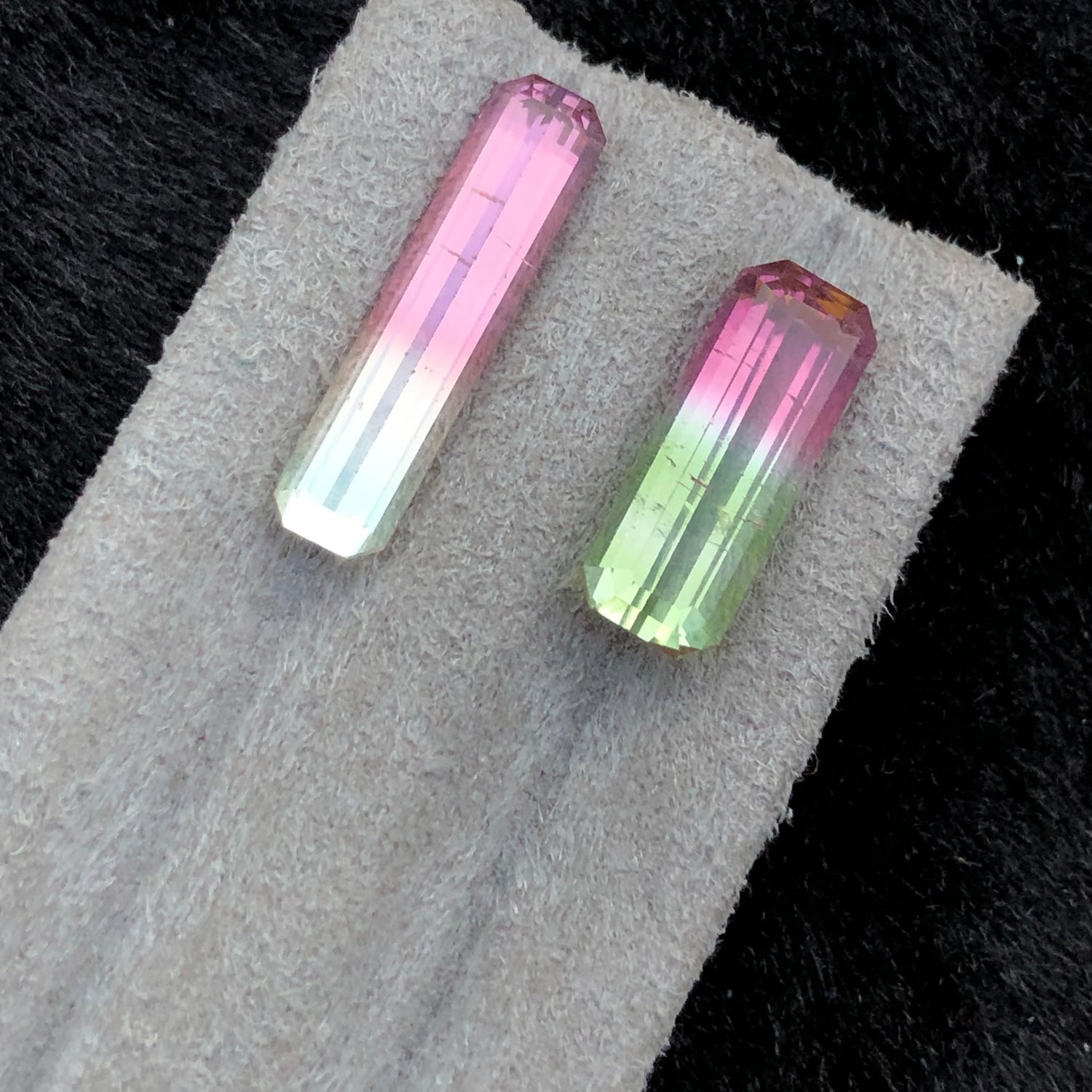 9.65 Carats natural top-quality bi-color Tourmaline