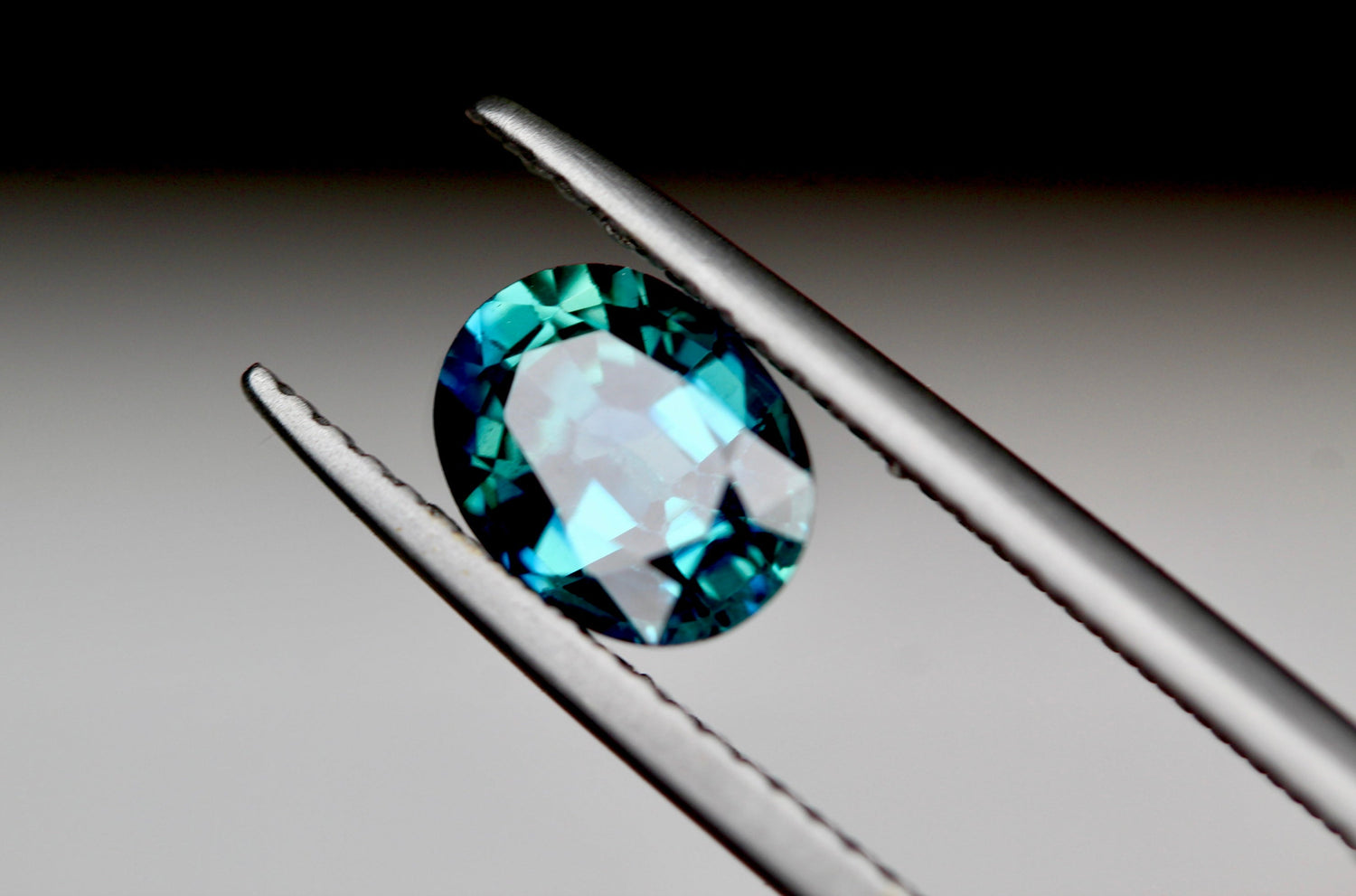 1.56ct Greenish Blue Ceylon Sapphire - Green Sapphire