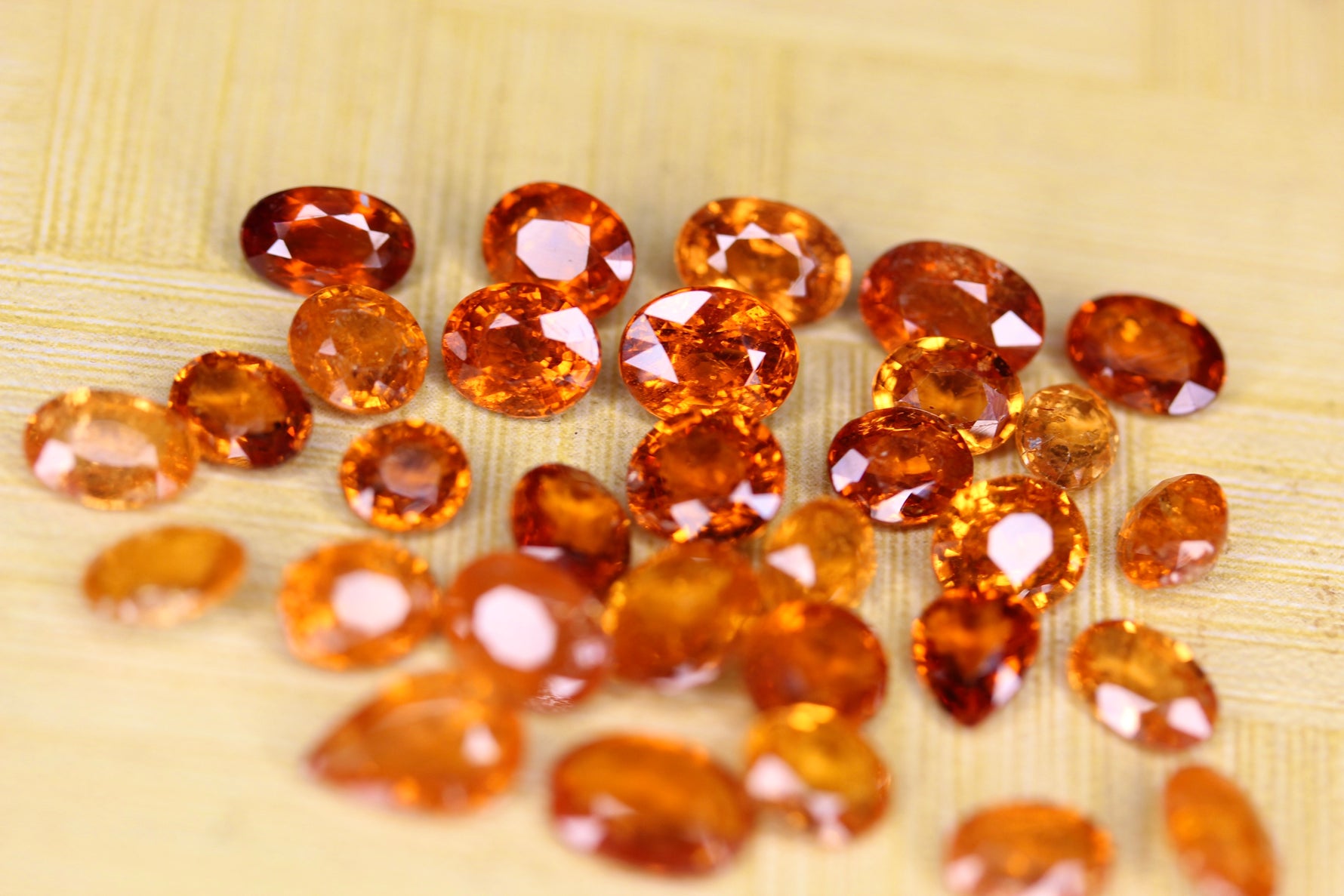 Learn spessartite garnet benefits