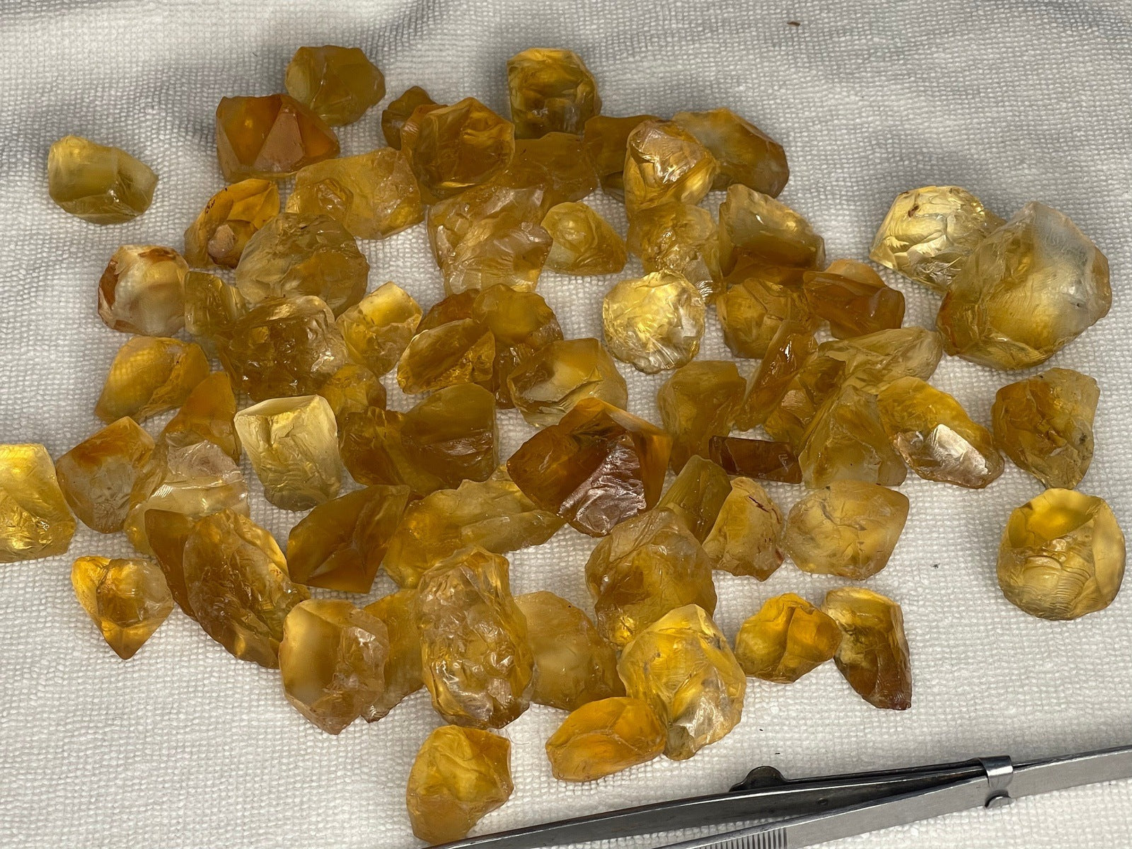 Citrine gemstone dealers