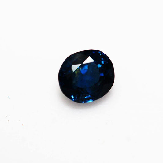 0.92ct Natural Royal Blue Ceylon Sapphire.