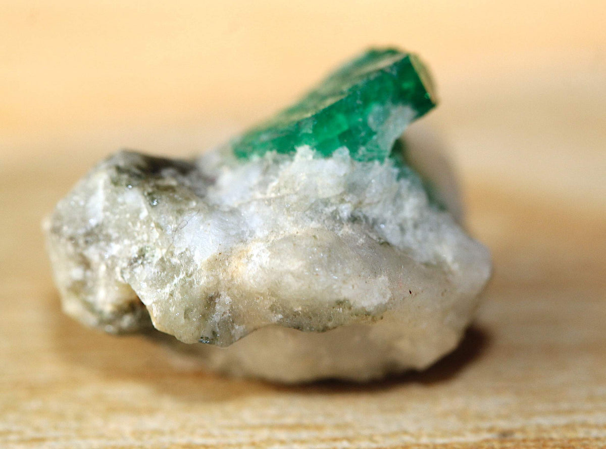 32.6 carats Real Emerald 3